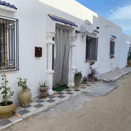 Studio De Charme Houmt Souk  Εξωτερικό φωτογραφία